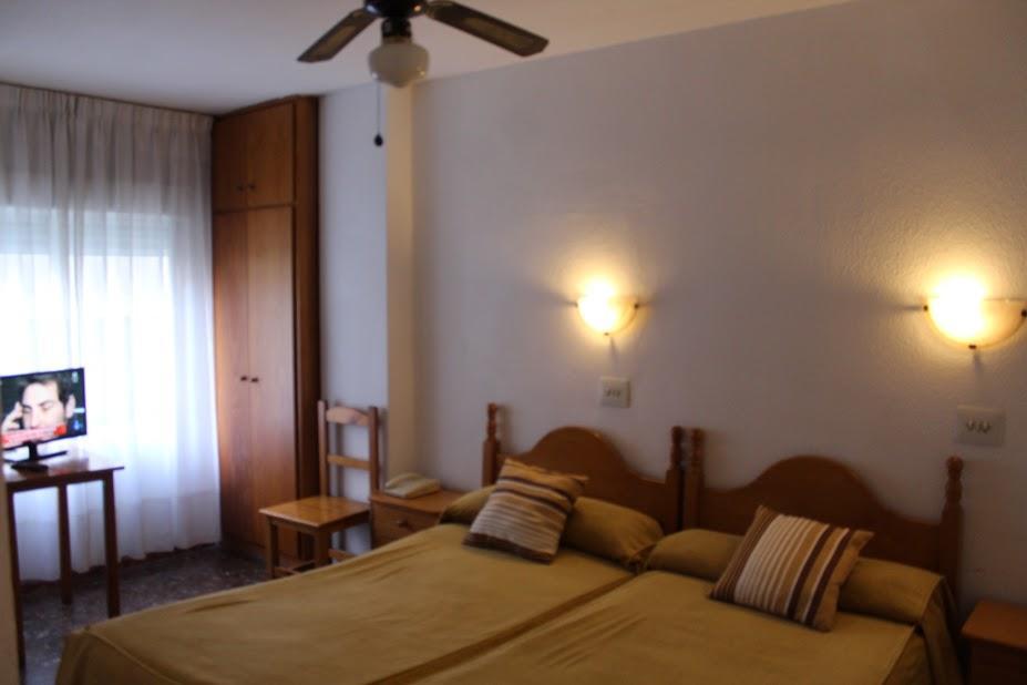 Pension Americano Almeria Room photo