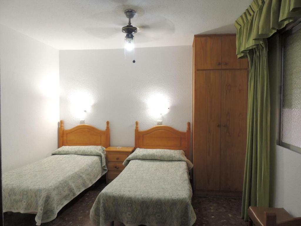 Pension Americano Almeria Exterior photo